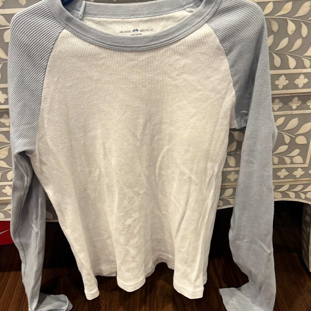 Brandy Melville blue and white ling sleeve t-shirt